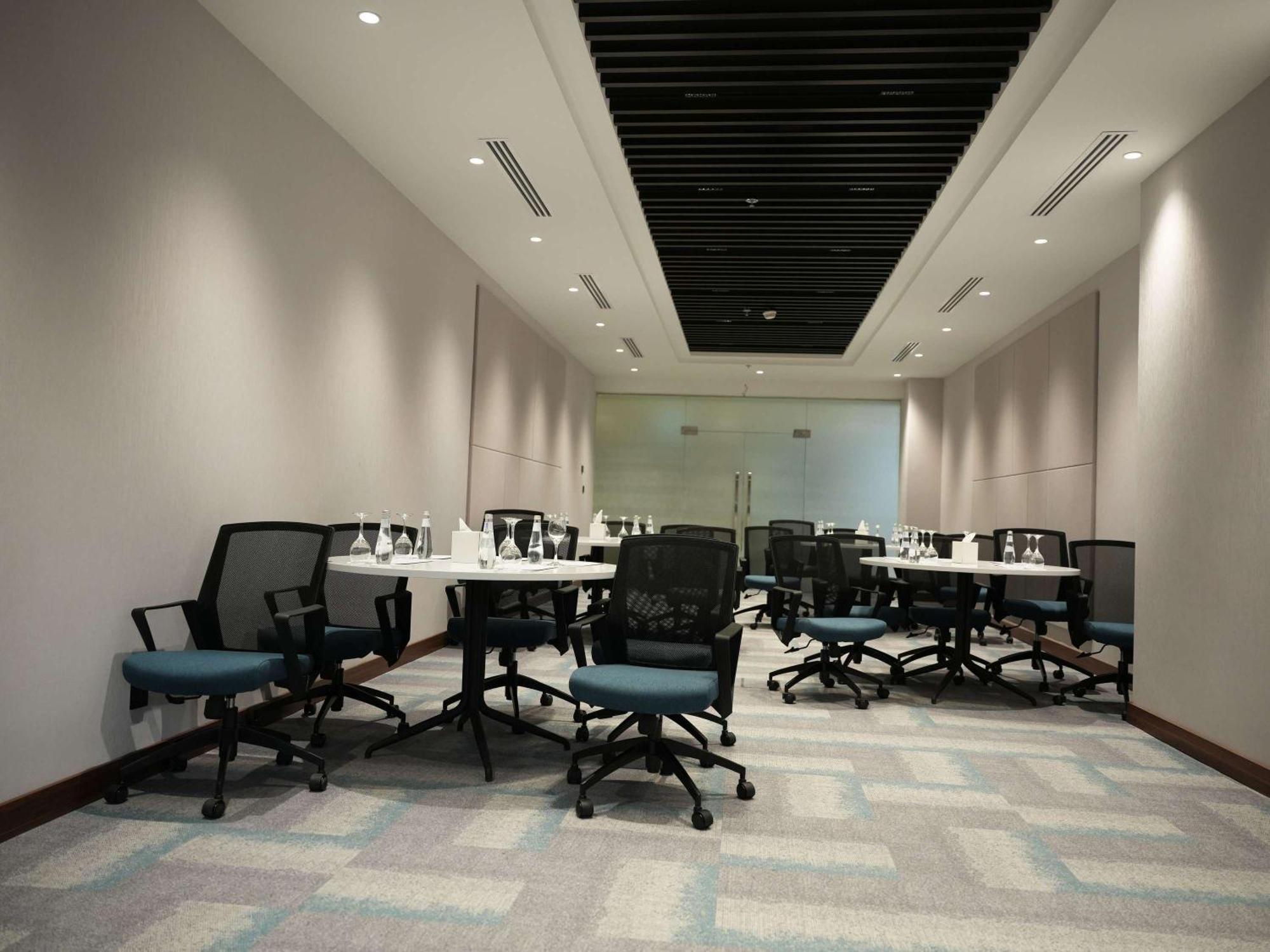 Novotel Riyadh Al Anoud Esterno foto